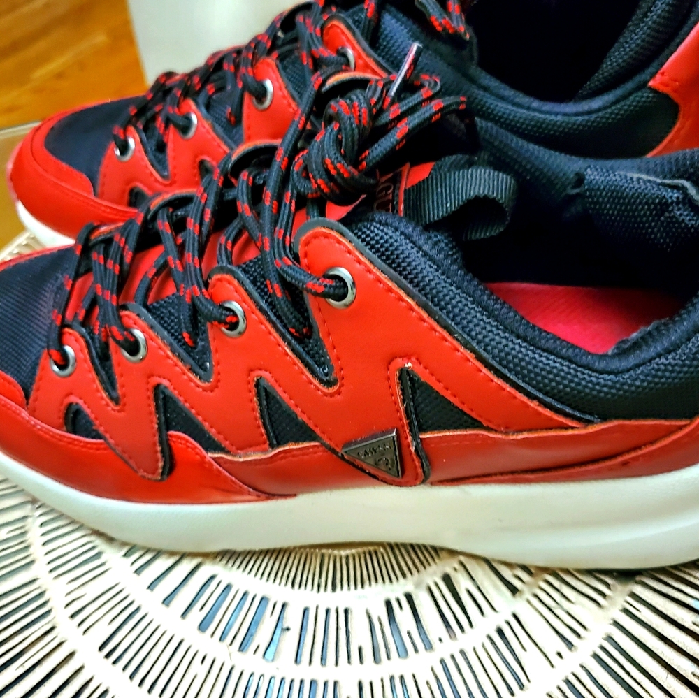 Guess Sneakers